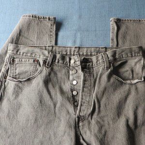 501 Levis Button Fly 38x34